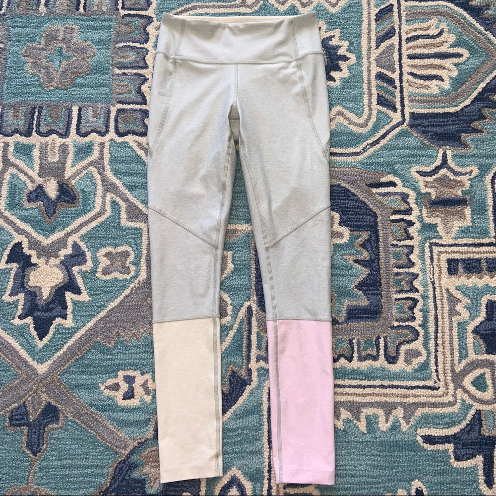 Outdoor voices leggings